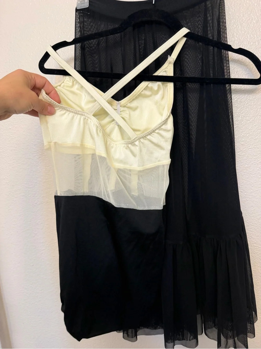 Kelle dance costume white